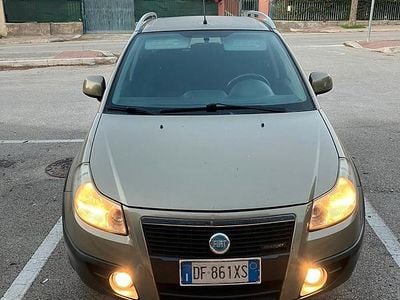 Usata Fiat Sedici 120 CV (88 kW) 2007 SUV