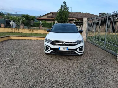 Usata VW T-Roc R-line 116 CV (85 kW) 2022 SUV