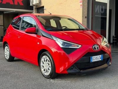 Rosso Usata 2021 Toyota Aygo Business Edition Utilitaria | 11.900 € (Ottimo prezzo)