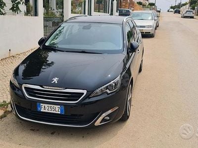 Usata Peugeot 308 SW Allure 120 CV (88 kW) 2015 Nero Station wagon