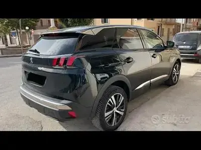 Usata Peugeot 3008 131 CV (96 kW) 2020 Nero SUV