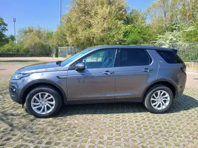Usata Land Rover Discovery Sport SE 150 CV (110 kW) 2015 Grigio SUV