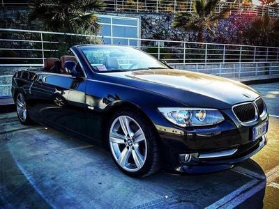 Usata BMW 320 Cabriolet M Sport 184 CV (135 kW) 2011 Nero Cabrio