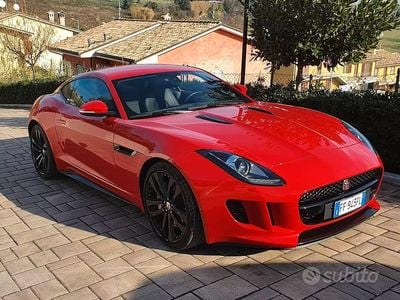 Usata Jaguar F-Type 340 CV (250 kW) 2016 Rosso Coupé