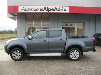 Usata Isuzu D-Max 163 CV (119 kW) 2020 Grigio Cabrio