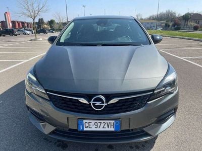 Usata Opel Astra Business Elegance 110 CV (80 kW) 2021 Grigio Berlina