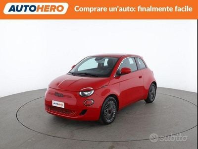 Usata Fiat 500e Action 42 kW (58 CV) 2021 Rosso Utilitaria