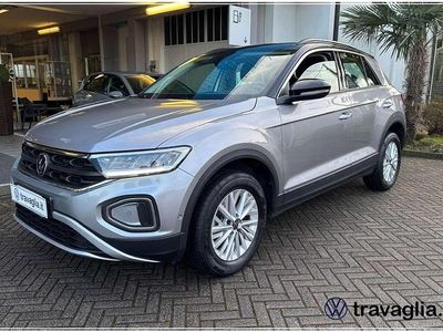 Usata VW T-Roc Life 150 CV (110 kW) 2023 Pyrit silver met / tetto nero SUV
