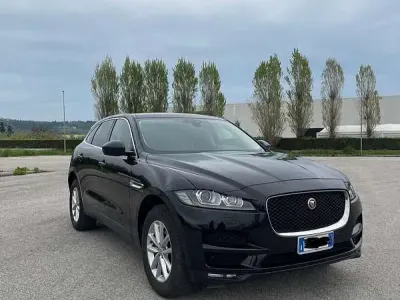 Usata Jaguar F-Pace Pure 179 CV (131 kW) 2018 SUV