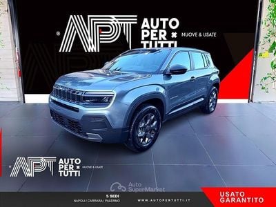 Nuova Jeep Avenger Longitude 101 CV (74 kW) 2026 Gray SUV