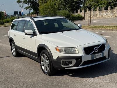 Usata Volvo XC70 163 CV (119 kW) 2010 Bianco Station wagon