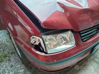 Usata VW Polo 60 CV (44 kW) 2001 Berlina