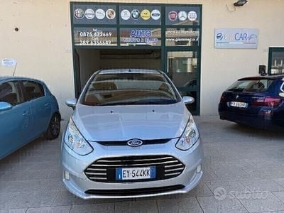 Usata Ford B-MAX Business Edition 75 CV (55 kW) 2015 Grigio Monovolume