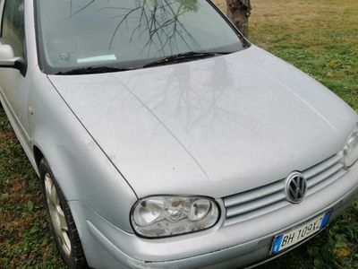 VW Golf IV