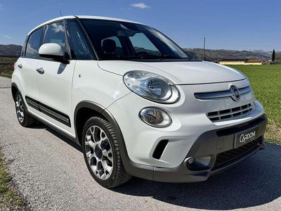 Begagnad Fiat 500L Trekking 95 HK (69 kW) 2018 Vit Minibuss