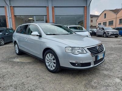 Usata VW Passat 140 CV (102 kW) 2007 Grigio Station wagon