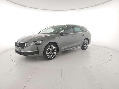 Usata Skoda Octavia Style 150 CV (110 kW) 2025 Grigio graphite metallizzato Station wagon