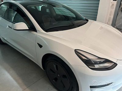 Usata 2021 Tesla Model 3 Standard Range Berlina | 20.800 € (Buon prezzo)