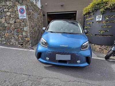 Usata Smart ForFour Electric Drive Passion 41 kW (56 CV) 2022 Blu Berlina