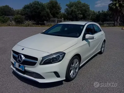 Usata Mercedes 180 109 CV (80 kW) 2017 Bianco Berlina