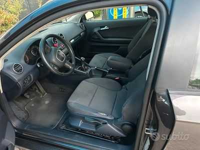 Usata Audi A3 105 CV (77 kW) 2006 Nero Utilitaria