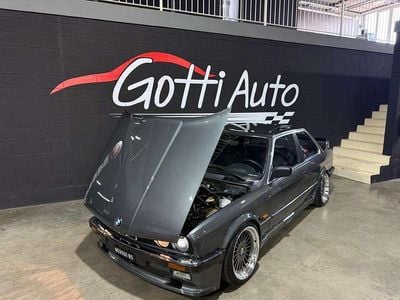 Usata BMW 320 125 CV (91 kW) 1983 Grigio Utilitaria