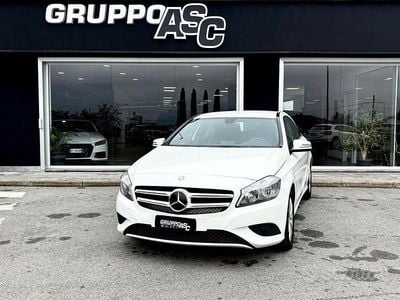Begagnad Mercedes A160 90 HK (66 kW) 2014 Vit Sedan