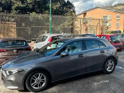 Usata Mercedes 180 136 CV (100 kW) 2019 Grigio Berlina