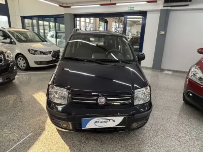 Usata Fiat Panda 69 CV (50 kW) 2011 Blu/azzurro Utilitaria
