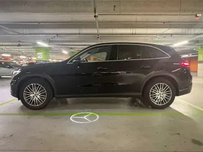 Usata Mercedes GLC200 Advanced 163 CV (119 kW) 2025 Nero SUV