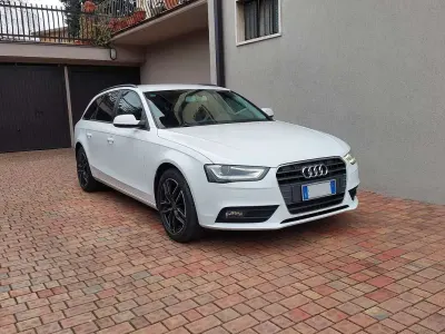 Usata Audi A4 120 CV (88 kW) 2013 Bianco Station wagon