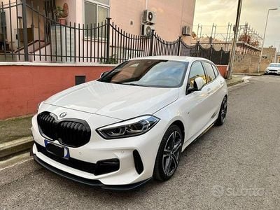 Begagnad BMW 116 M Sport 116 HK (85 kW) 2021 Vit Halvkombi