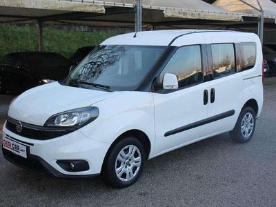 Usata Fiat Doblò 105 CV (77 kW) 2017 Bianco Monovolume