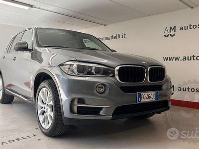 Usata BMW X5 Exclusive 231 CV (169 kW) 2016 Grigio SUV