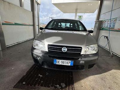 Usata Fiat Punto 60 CV (44 kW) 2005 Utilitaria