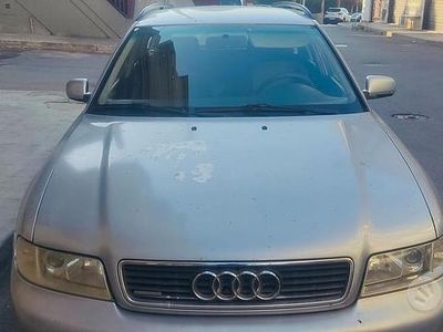 Usata Audi A4 1997 Grigio Station wagon