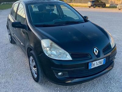 Renault Clio II