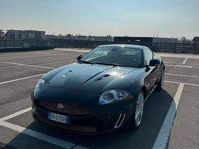 Usata Jaguar XKR R 510 CV (375 kW) 2009 Verde Coupé