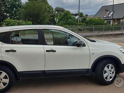 Usata Nissan Qashqai 115 CV (84 kW) 2010 Bianco SUV