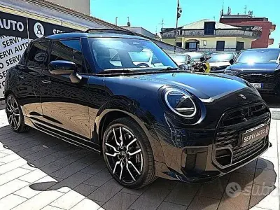 Usata Mini John Cooper Works 204 CV (150 kW) 2025 Nero Utilitaria