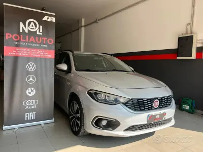 Usata Fiat Tipo Lounge 120 CV (88 kW) 2018 Grigio Station wagon