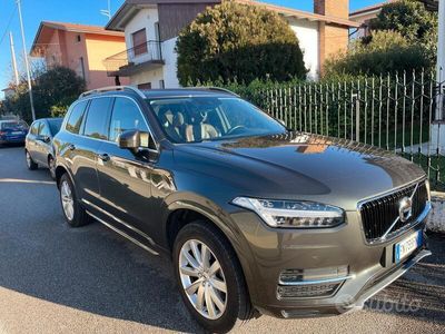 usata Volvo XC90 2.0 D5 AWD GEARTRONIC MOMENTUM