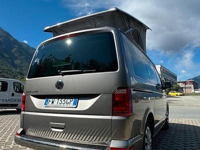 Usata VW California Beach 150 CV (110 kW) 2019 Grigio Furgone