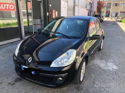 usata Renault Clio 1.5 dCi 85CV 5 porte NEO PATENTATO