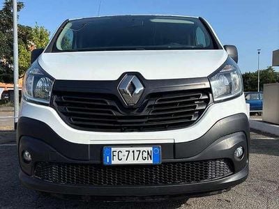 Usata Renault Trafic 120 CV (88 kW) 2015 Monovolume