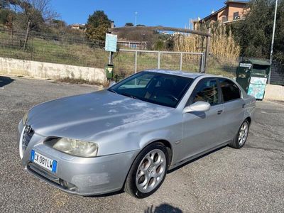 Alfa Romeo 166