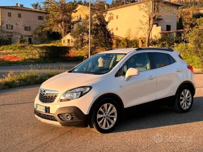 Usata Opel Mokka 140 CV (102 kW) 2015 Bianco SUV