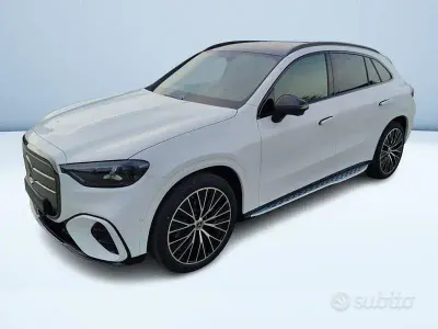 Nuova Mercedes GLC400d AMG line 22 kW (30 CV) 2026 Bianco SUV