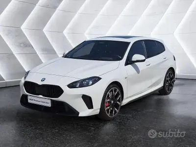 Usata BMW 120 M Sport 163 CV (119 kW) 2025 Bianco Utilitaria