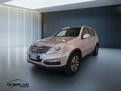 Usata SsangYong Rexton 155 CV (114 kW) 2013 Grigio SUV